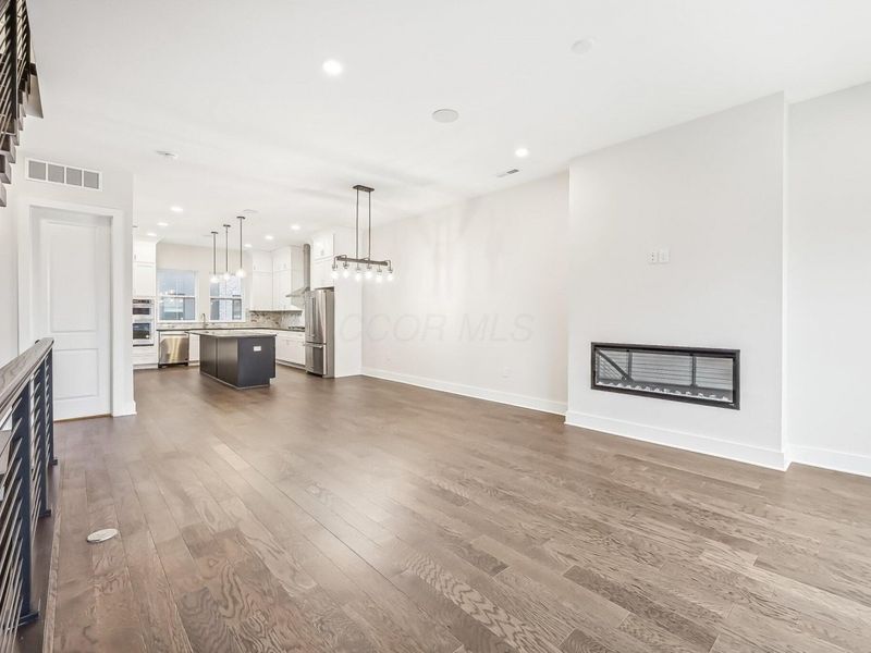 292 Dickenson Street, Columbus, OH 43215 Photo 18