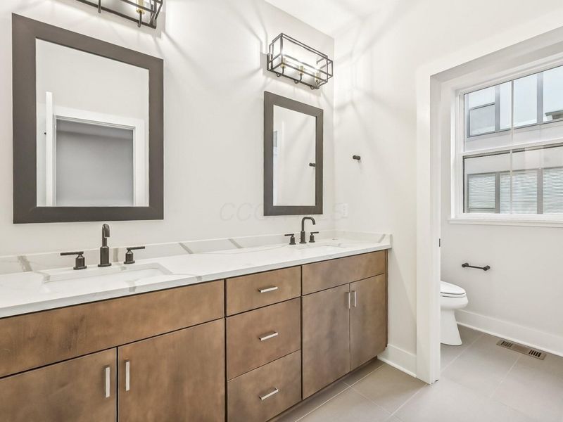 292 Dickenson Street, Columbus, OH 43215 Photo 27