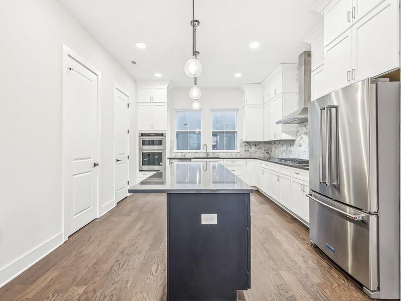 292 Dickenson Street, Columbus, OH 43215 Photo 5