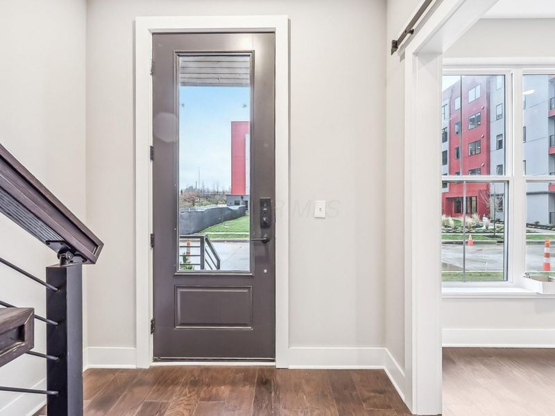 290 Dickenson Street, Columbus, OH 43215 Photo 14