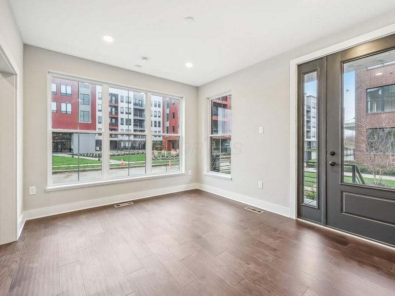 290 Dickenson Street, Columbus, OH 43215 Photo 19