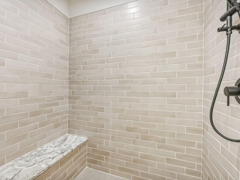 290 Dickenson Street, Columbus, OH 43215 Photo 26