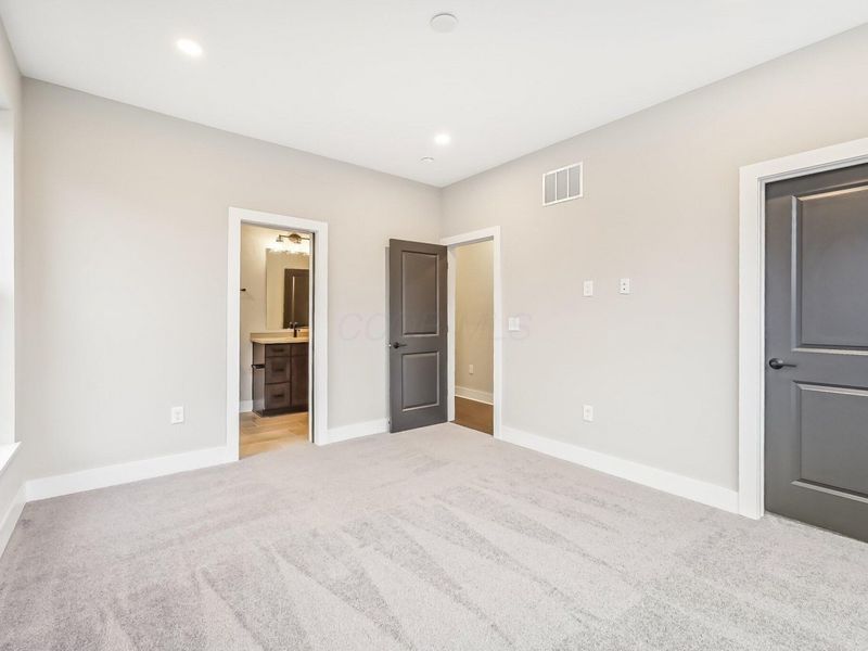 290 Dickenson Street, Columbus, OH 43215 Photo 29