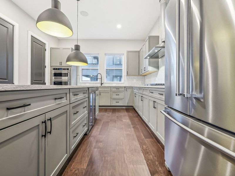 290 Dickenson Street, Columbus, OH 43215 Photo 5