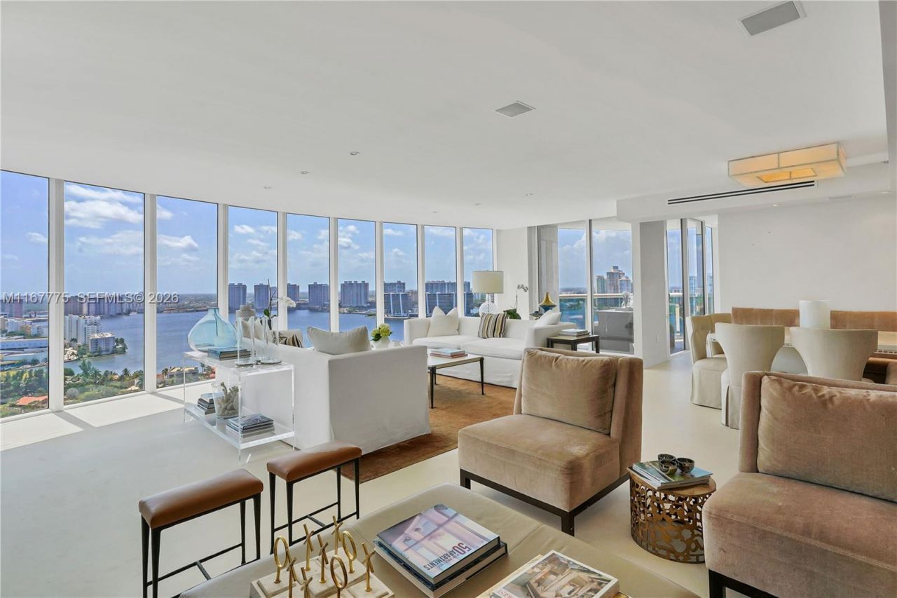 18911 Collins Ave, Unit 2705, Sunny Isles Beach, FL 33160 Photo
