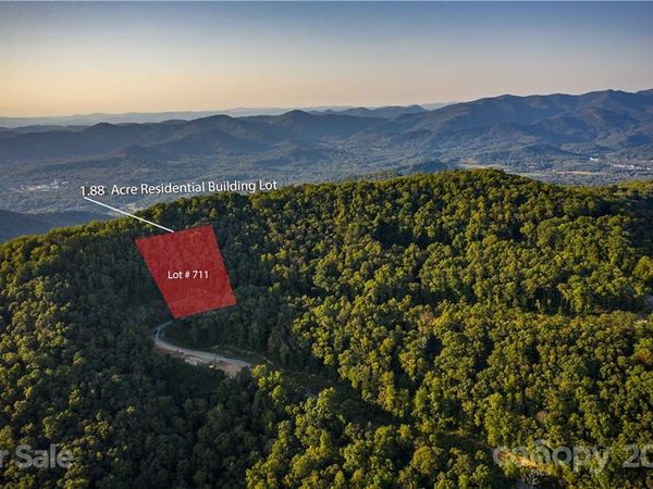 516 Southcliff Parkway, Fairview, NC 28730