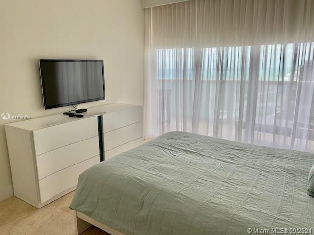 1830 S Ocean Dr, Unit 4904, Hallandale Beach, FL 33009 Photo