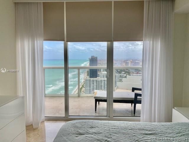 1830 S Ocean Dr, Unit 4904, Hallandale Beach, FL 33009 Photo