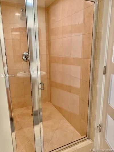 1830 S Ocean Dr, Unit 4904, Hallandale Beach, FL 33009 Photo