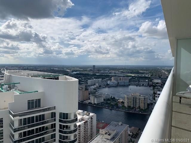 1830 S Ocean Dr, Unit 4904, Hallandale Beach, FL 33009 Photo