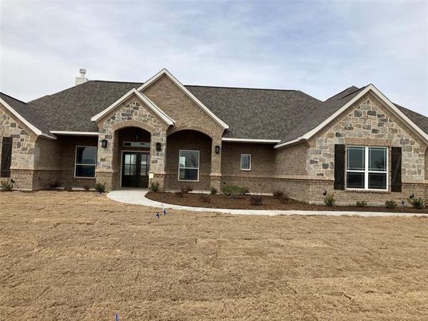 7081 Veal Station, Weatherford, TX 76085