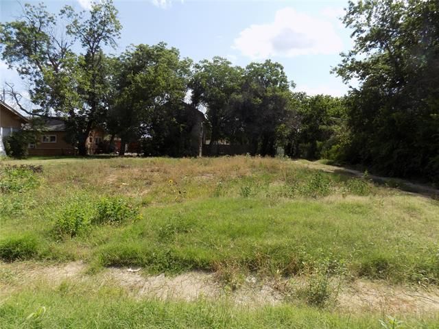1309 1st Street, Brownwood, TX 76801 Main Photo