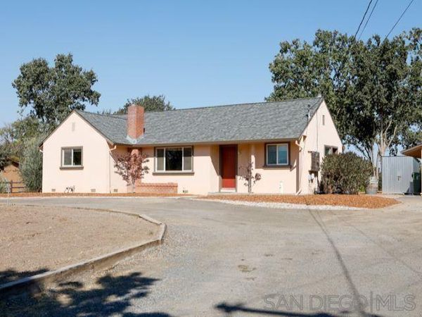 560 Irwin Lane, Santa Rosa, CA 95401