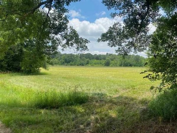 8384 Zachary-deerford Rd, Zachary, LA 70791