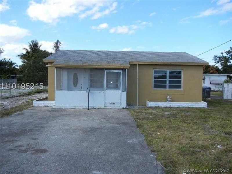 2427 Garfield Street, Hollywood, FL 33020 Photo