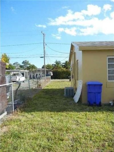 2427 Garfield Street, Hollywood, FL 33020 Photo
