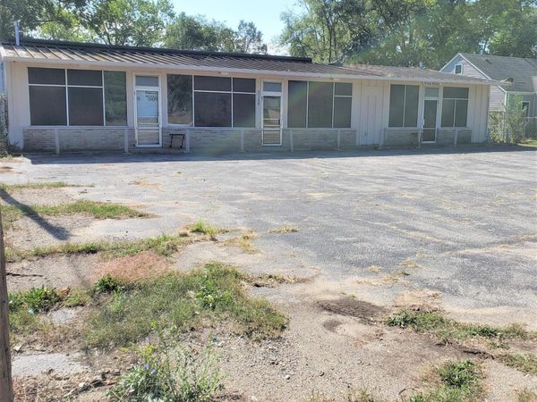 2148 Red Arrow Highway, Benton Harbor, MI 49022