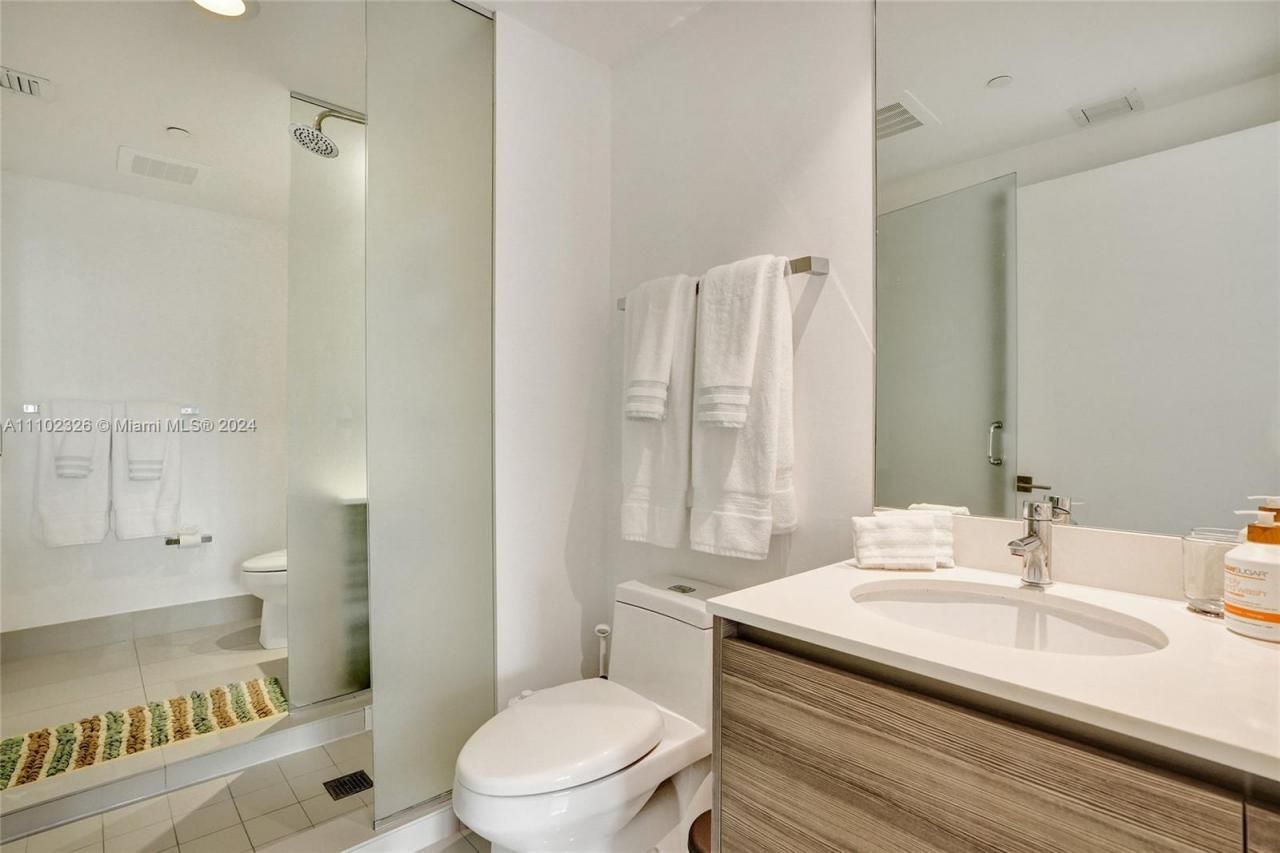 121 NE 34th St, Unit 2906, Miami, FL 33137 Photo