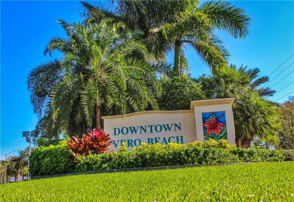 805 46th Place E, Unit 3N, Vero Beach, FL 32963 Photo