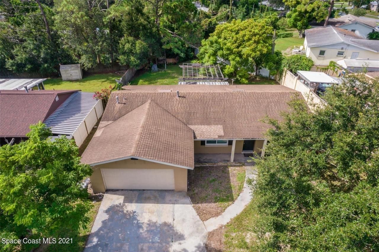 635 Knox Mcrae Drive, Titusville, FL 32780 Photo