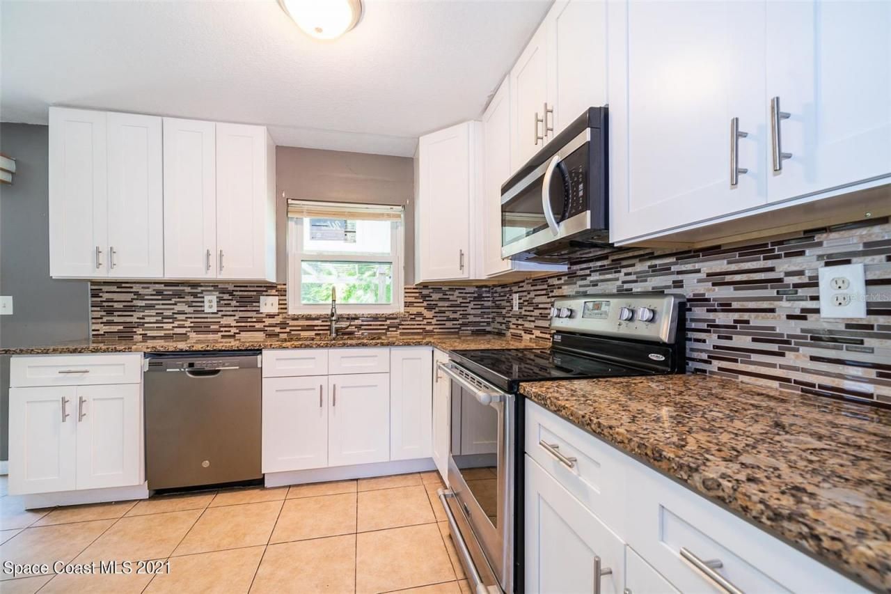 635 Knox Mcrae Drive, Titusville, FL 32780 Photo