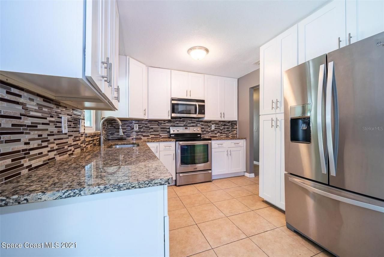 635 Knox Mcrae Drive, Titusville, FL 32780 Photo