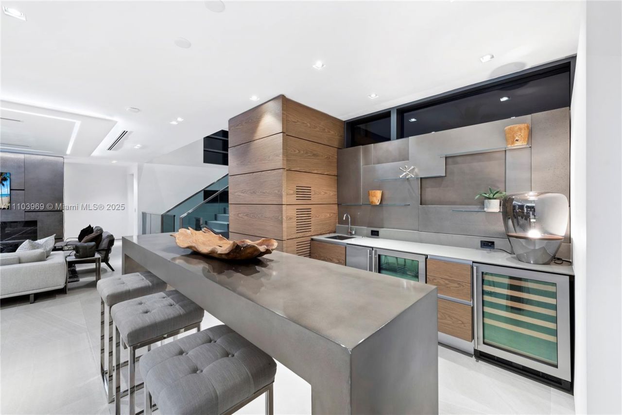 440 Mola Ave, Fort Lauderdale, FL 33301 Photo