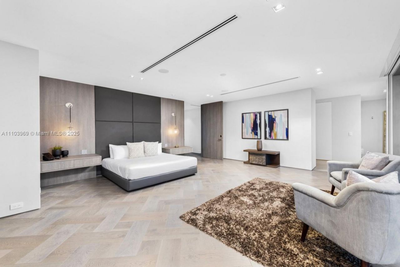 440 Mola Ave, Fort Lauderdale, FL 33301 Photo