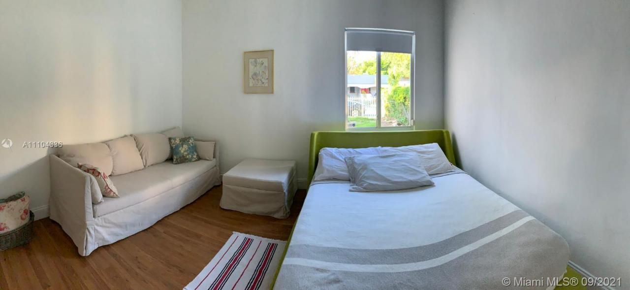 68 NW 45th St, Miami, FL 33127 Photo