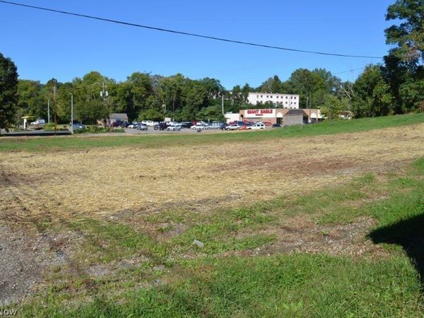 308 Gross Ave and Clifton St, Marietta, OH 45750