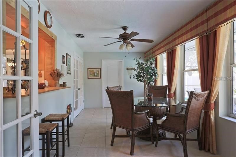 2929 Mayflower Street, Sarasota, FL 34231 Photo