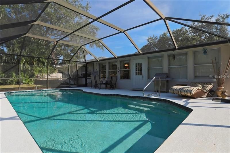 2929 Mayflower Street, Sarasota, FL 34231 Photo