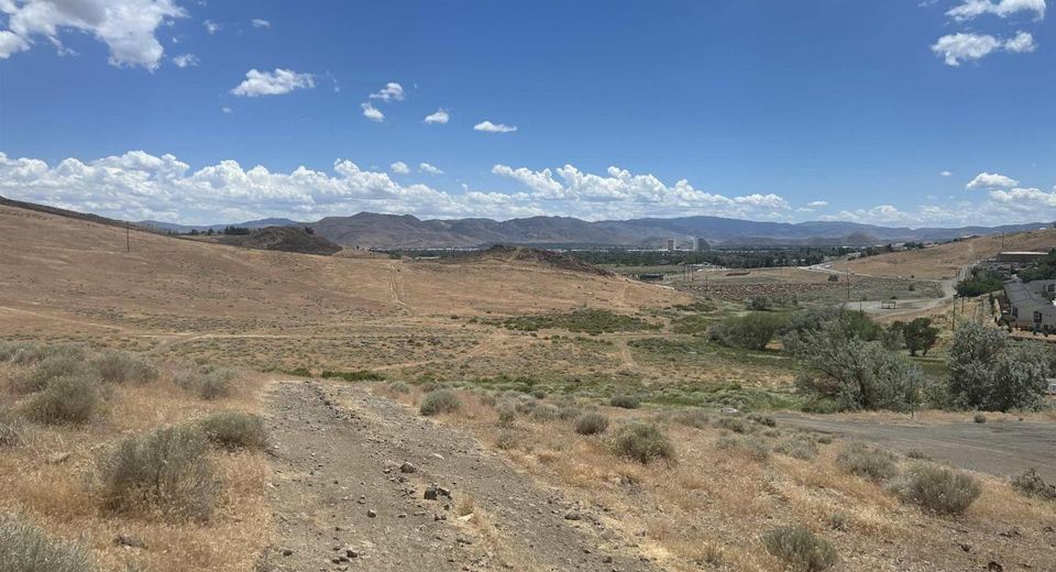 0 Leon, Sun Valley, NV 89433 Photo