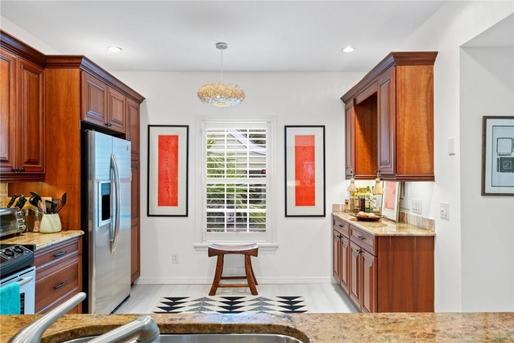 1260 Palmetto Court, Unit 105, Vero Beach, FL 32963 Photo