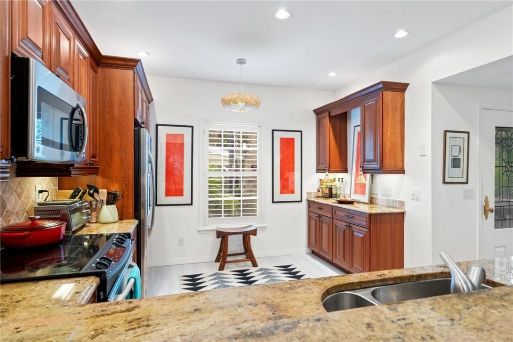 1260 Palmetto Court, Unit 105, Vero Beach, FL 32963 Photo