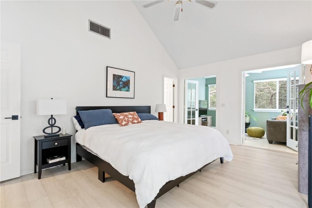 1260 Palmetto Court, Unit 105, Vero Beach, FL 32963 Photo