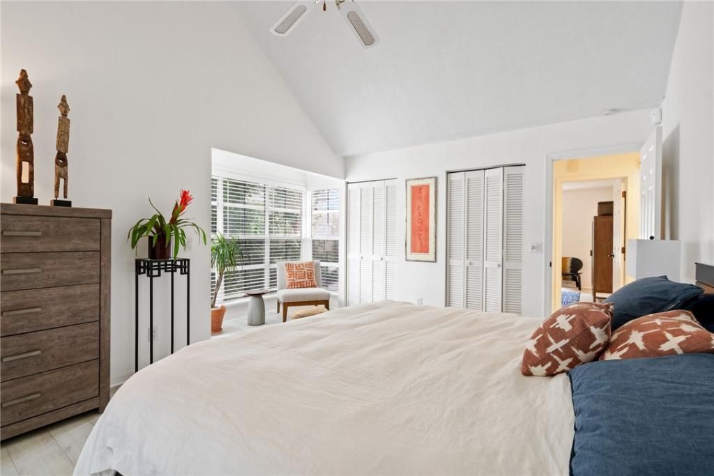 1260 Palmetto Court, Unit 105, Vero Beach, FL 32963 Photo