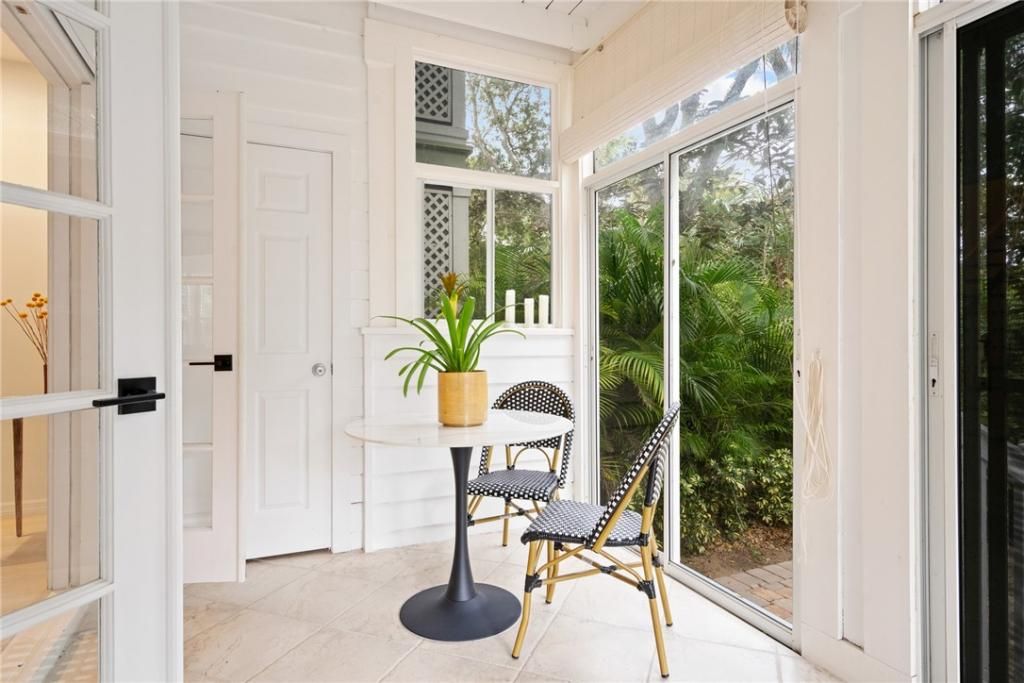 1260 Palmetto Court, Unit 105, Vero Beach, FL 32963 Photo