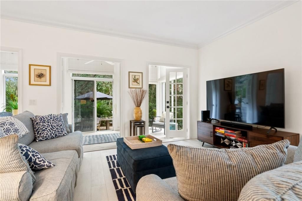 1260 Palmetto Court, Unit 105, Vero Beach, FL 32963 Photo