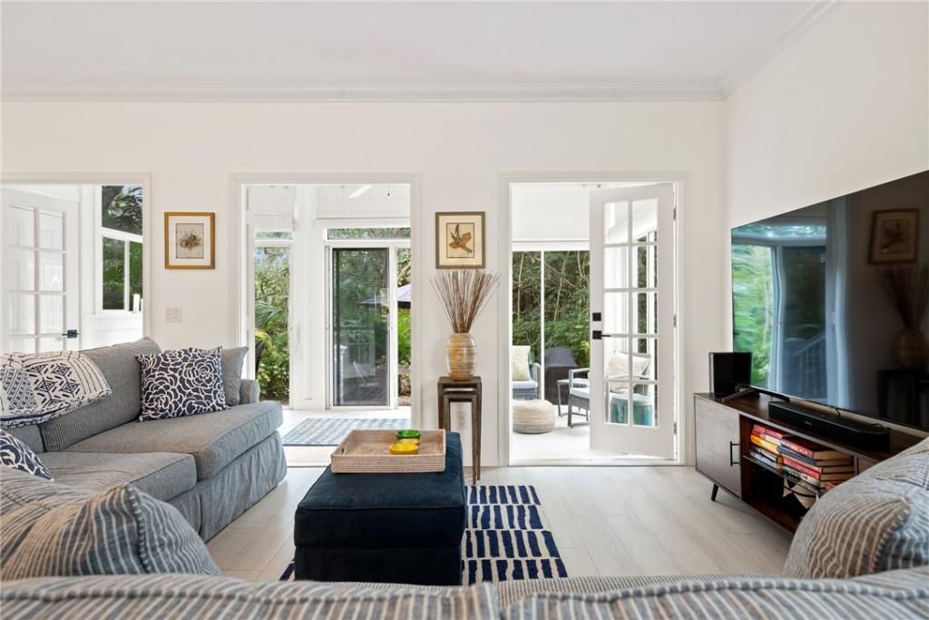 1260 Palmetto Court, Unit 105, Vero Beach, FL 32963 Photo