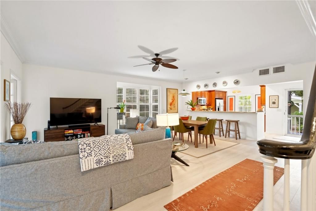 1260 Palmetto Court, Unit 105, Vero Beach, FL 32963 Photo