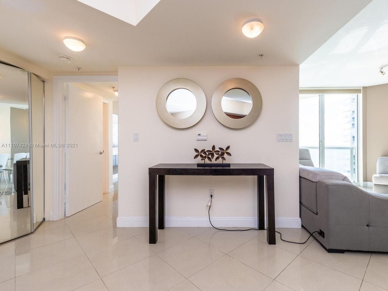 16699 Collins Ave, Unit 1709, Sunny Isles Beach, FL 33160 Photo