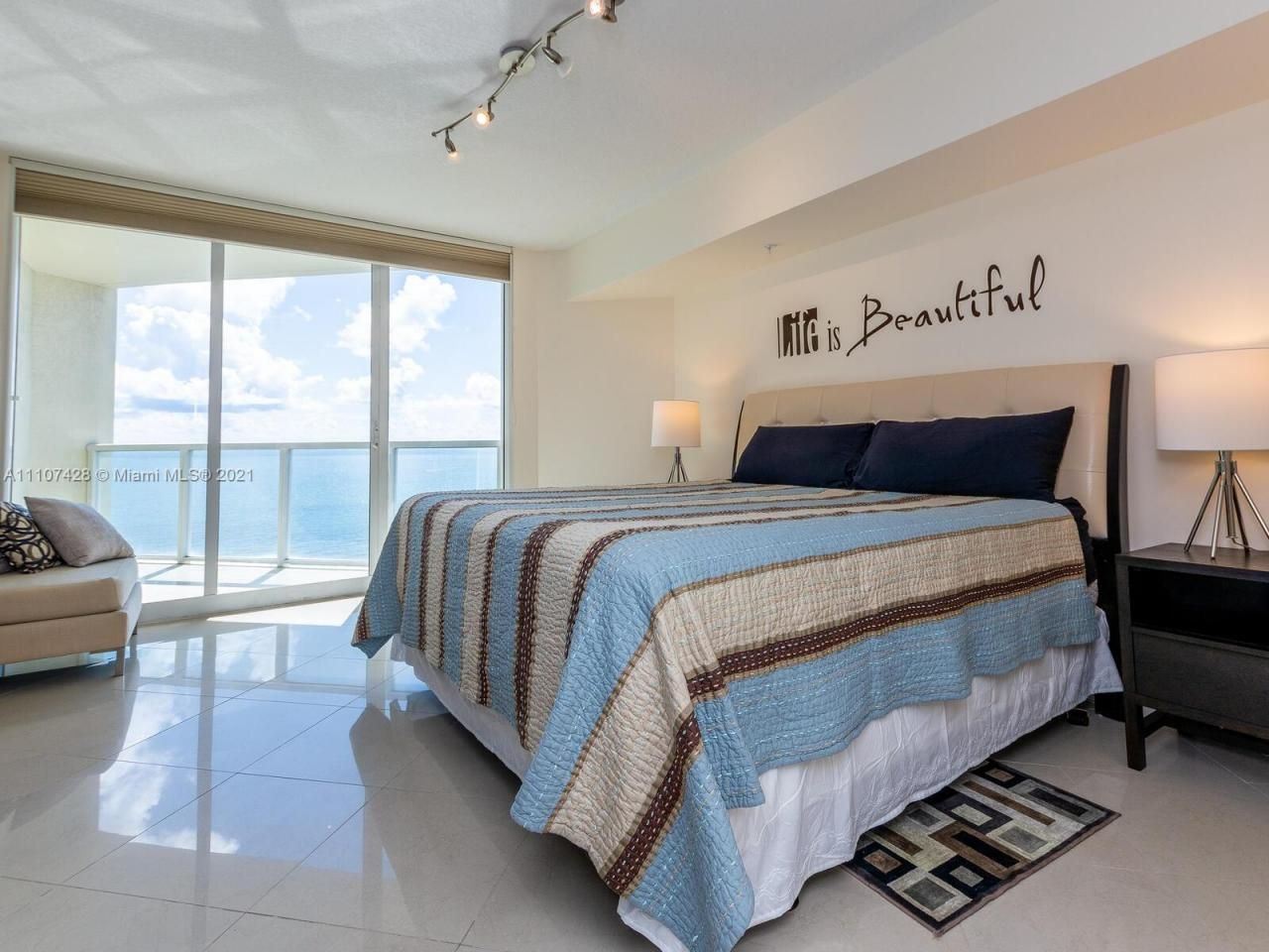 16699 Collins Ave, Unit 1709, Sunny Isles Beach, FL 33160 Photo