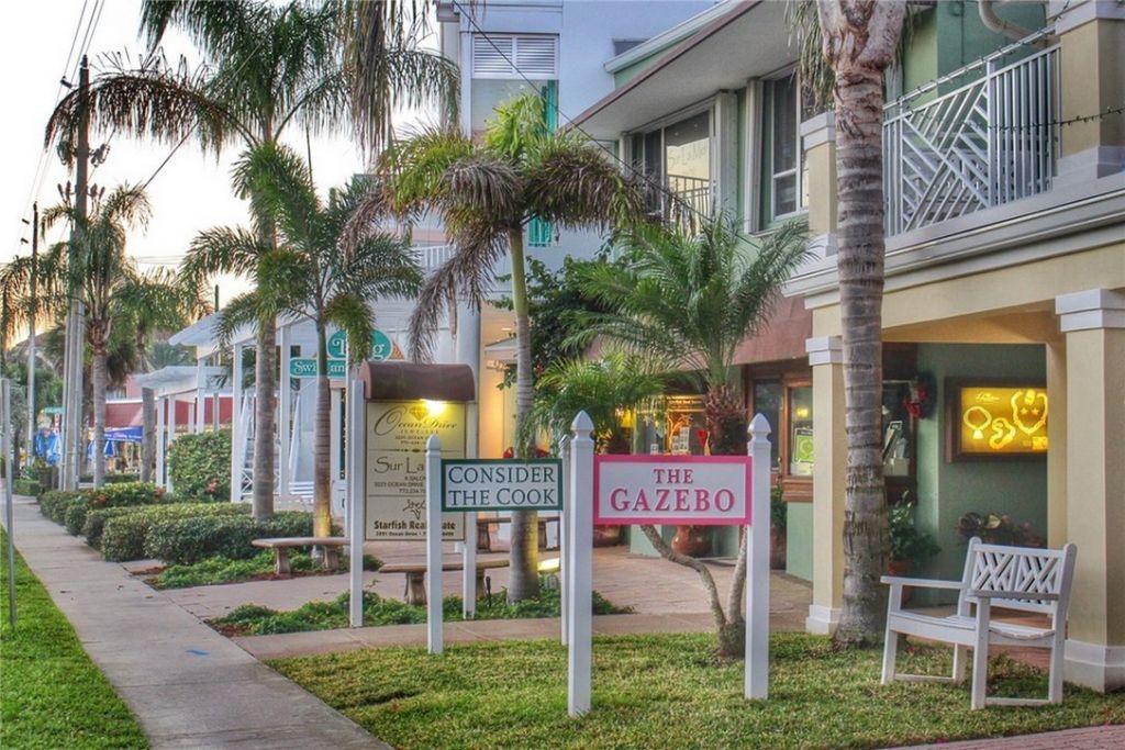 8050 Highway A1a Tower 4, Unit 2N, Vero Beach, FL 32963 Photo