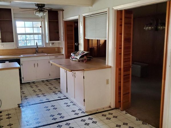 2490 Veterans Blvd, Ponchatoula, LA 70403