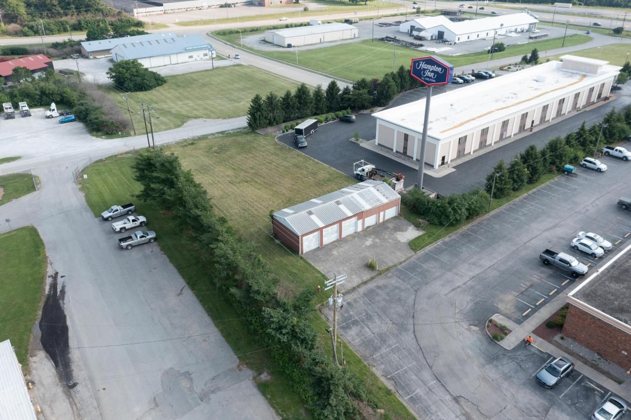 1045 Early Drive, Winchester, KY 40391 Main Photo