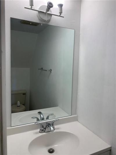 2790 W 60 Street, Unit 32, Hialeah, FL 33016 Photo