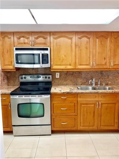 2790 W 60 Street, Unit 32, Hialeah, FL 33016 Photo