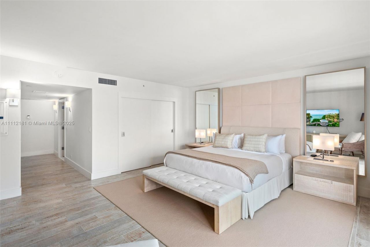 102 24th St, Unit 1219, Miami Beach, FL 33139 Photo