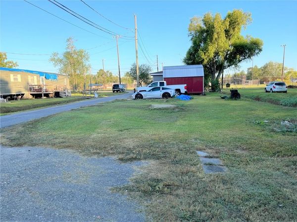 2291 BALLPARK Drive, Vacherie, LA 70090